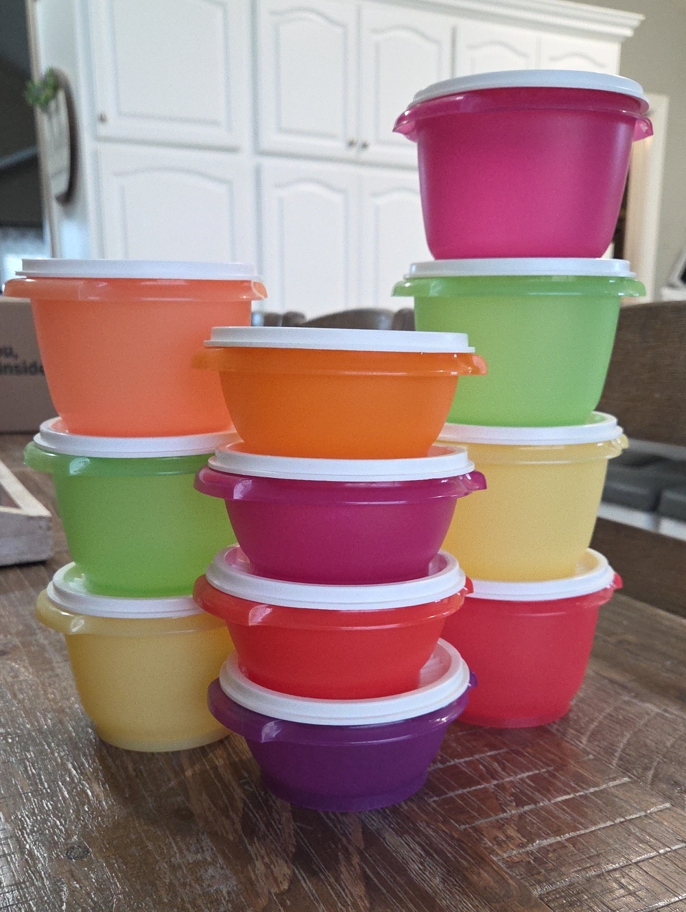 Tupperware Brand Servalier Bowls with lids Multicolor Set